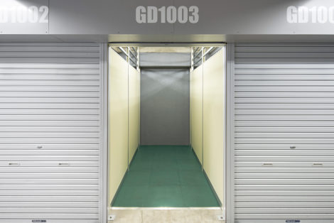 バイクガレージ